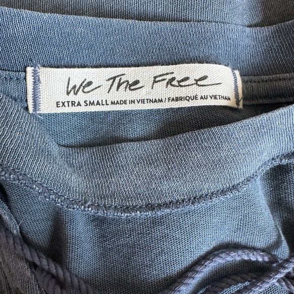 Free People Lace-Up Shirt NWOT XS - Picture 15 of 15